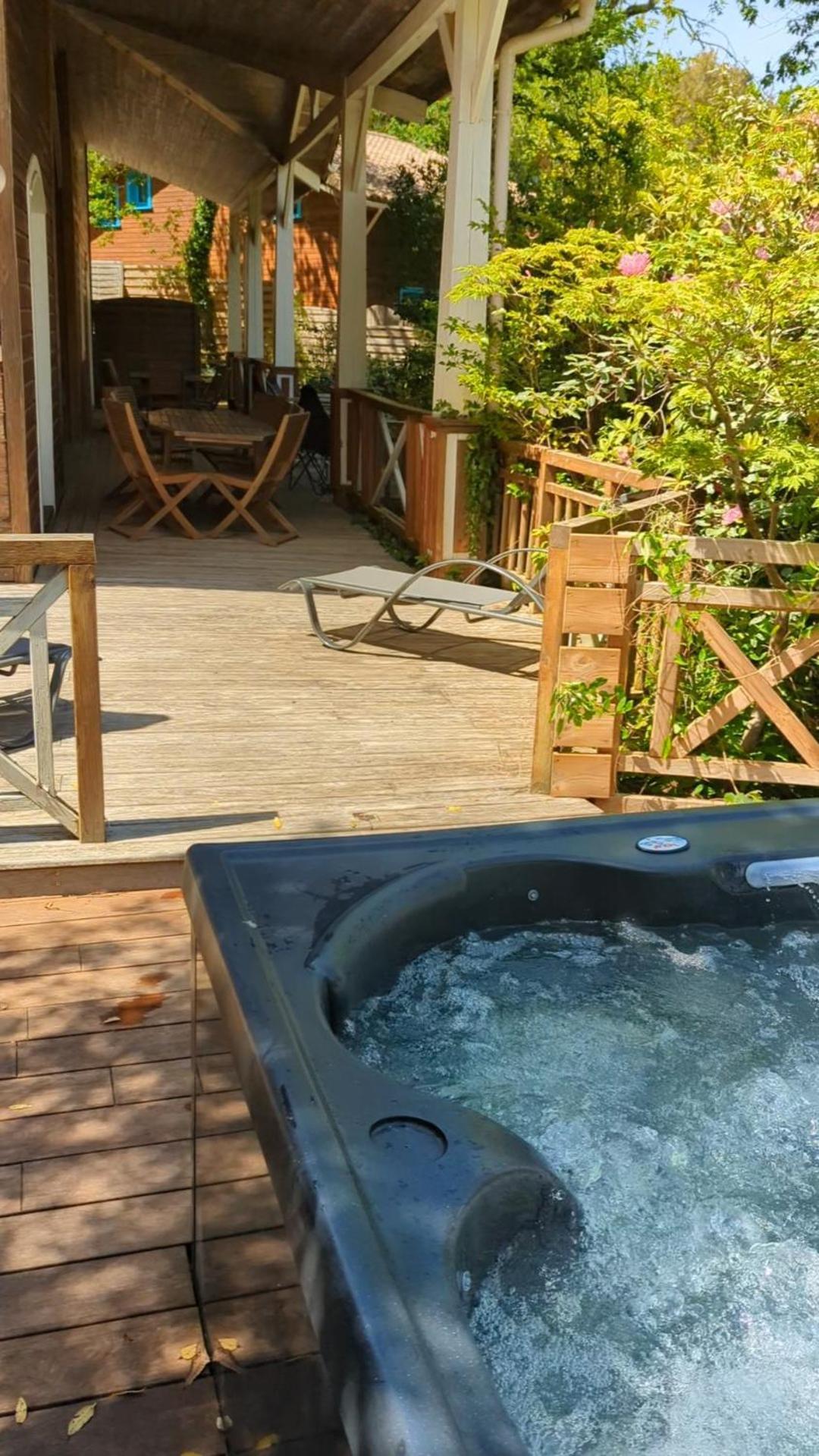 Village Nature Et Ocean A Cote De La Plage Avec Piscine Et Jacuzzi Messanges  Room photo