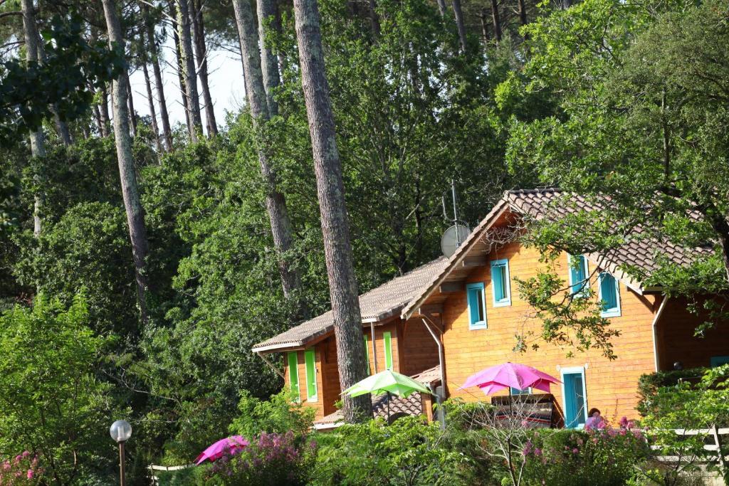 Village Nature Et Ocean A Cote De La Plage Avec Piscine Et Jacuzzi Messanges  Exterior photo